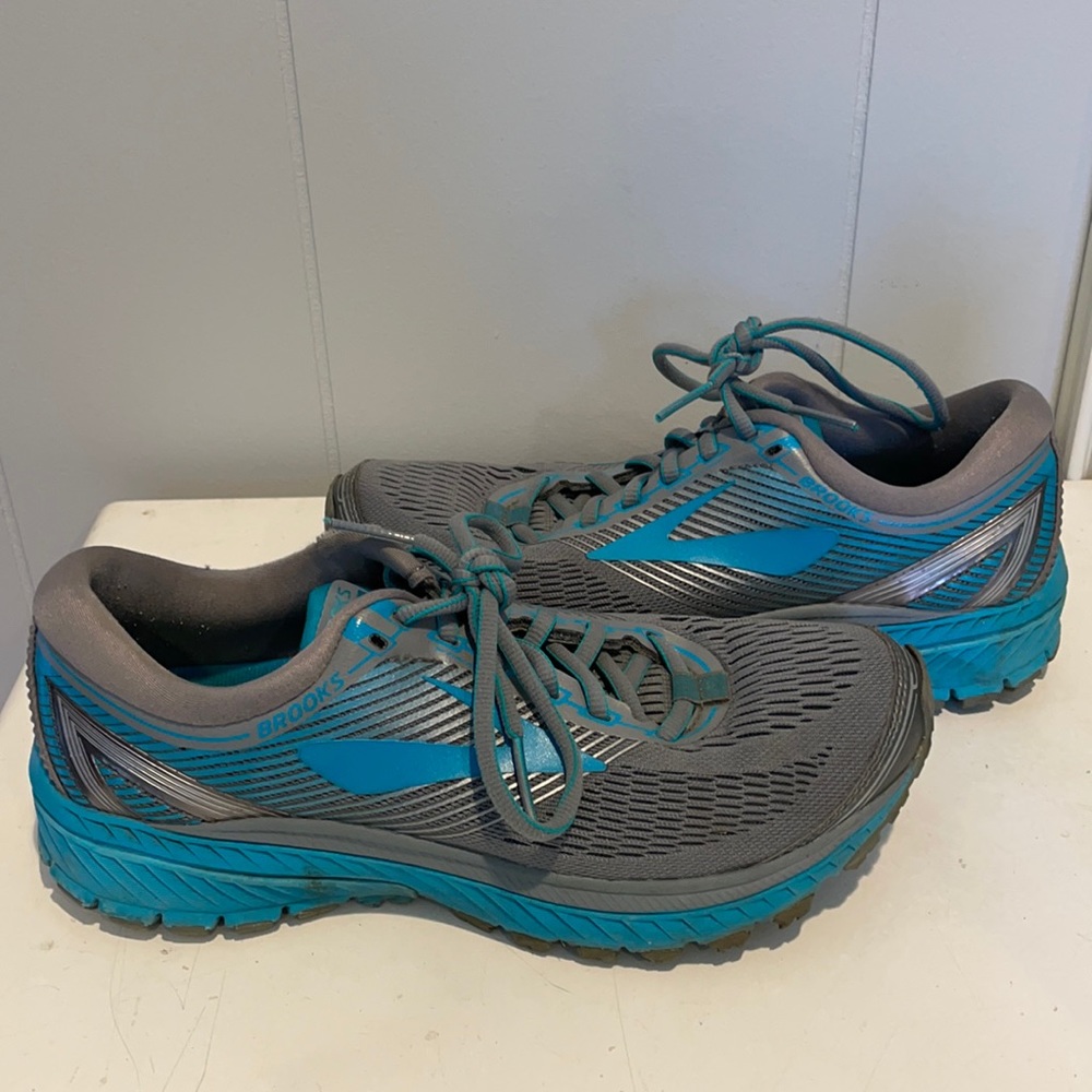 Brooks ghost 10 sneakers